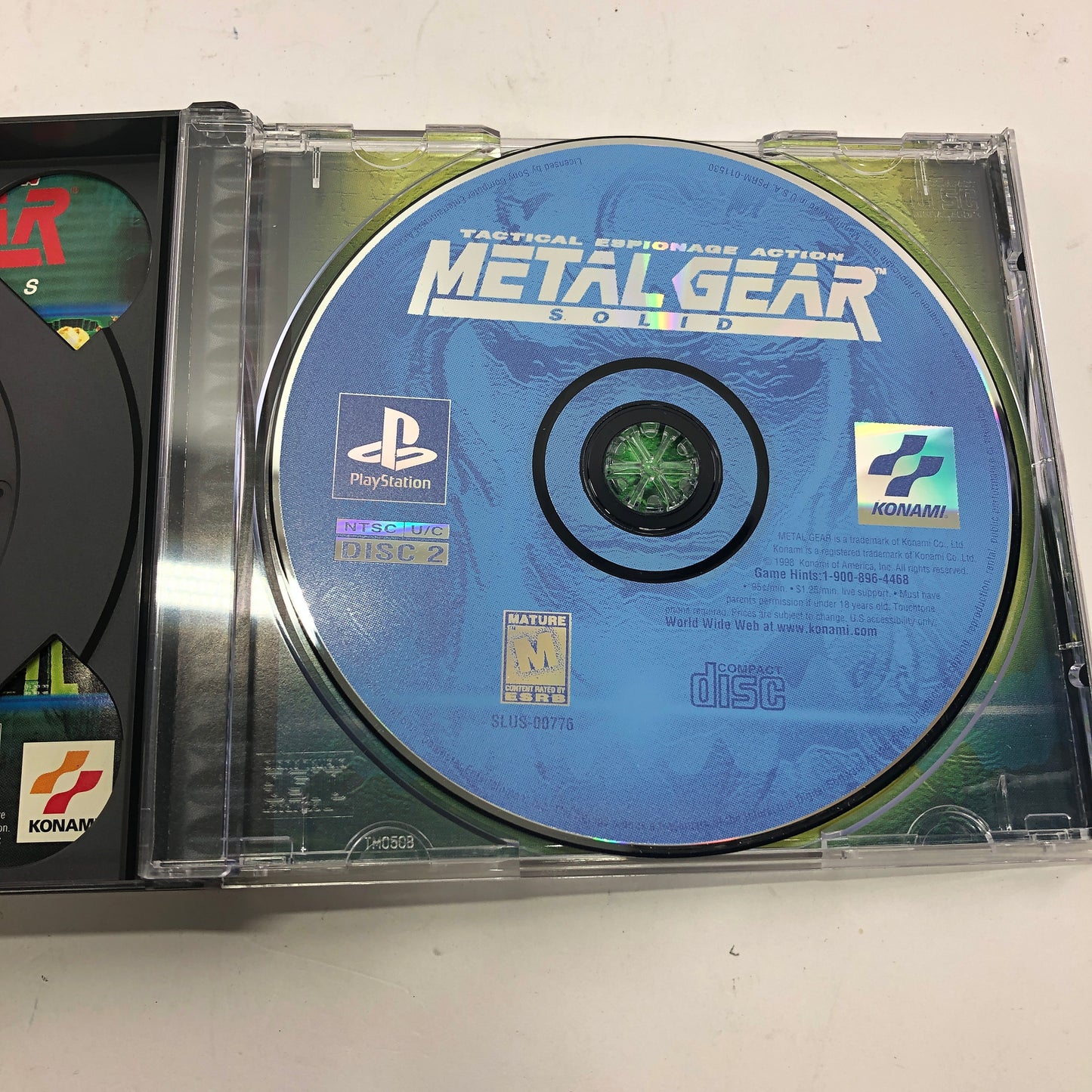 Metal Gear Solid (Sony PlayStation 1 PS1, 1998) w/ Original Case
