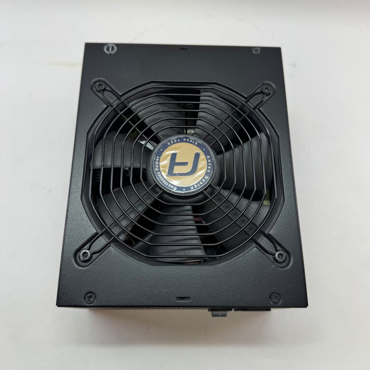 Antec HCP-1000 Platinum 80 Plus Platinum 1000W Fully Modular Power Supply