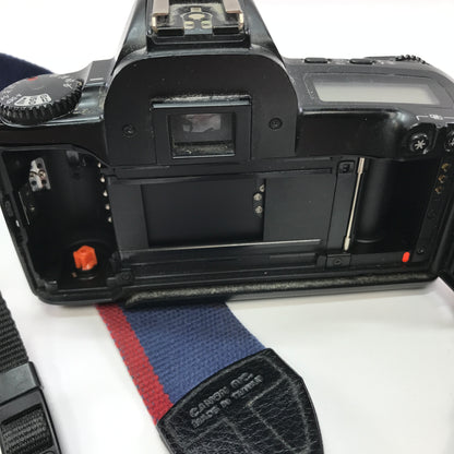 Canon Eos Rebel X SLR 35MM Film Camera w Carrying Strap