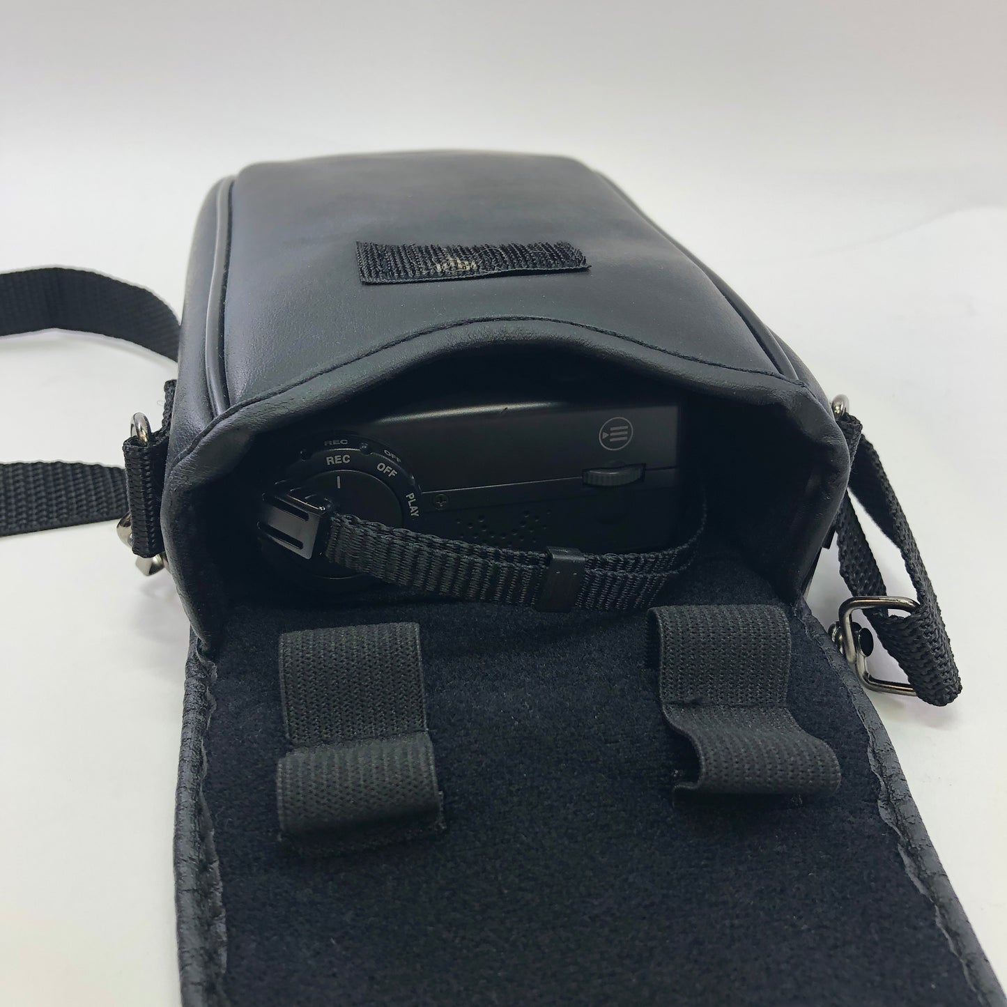 AGFA Flashtrack ePhoto 1280 0.7MP Action Camera w Carry Case Tested