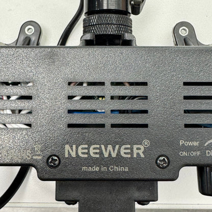 Neewer Ring light  RL-18"