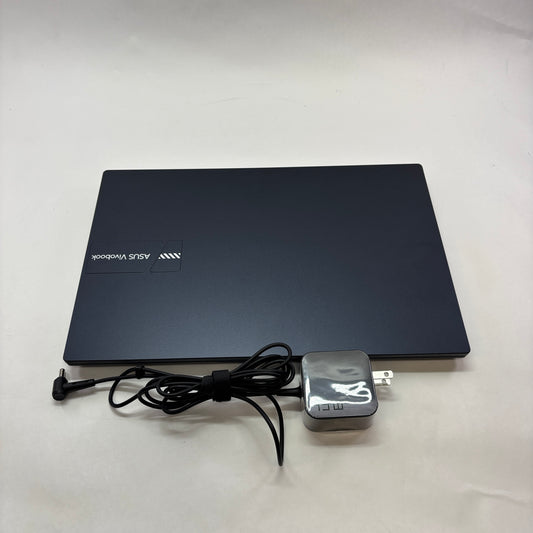 Asus Vivobook  14 X1404V 14" i3-1315U 1.2GHz 250GB SSD