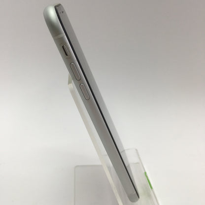 Broken Unlocked Apple iPhone 11 128GB 17.4.1 MT3U2LL/A Cracked Back