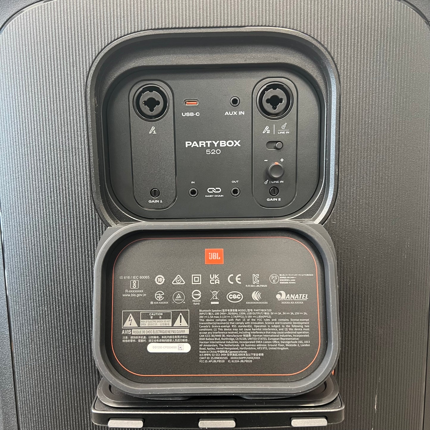 JBL 520 Party Box Portable Bluetooth Party Speaker Black N/A