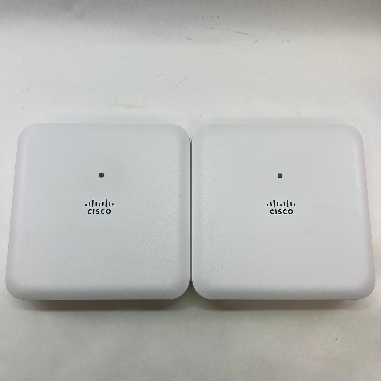 Lot of 2 Cisco Aironet 1830 Wireless Access Point AIR-AP1832I-B-K9