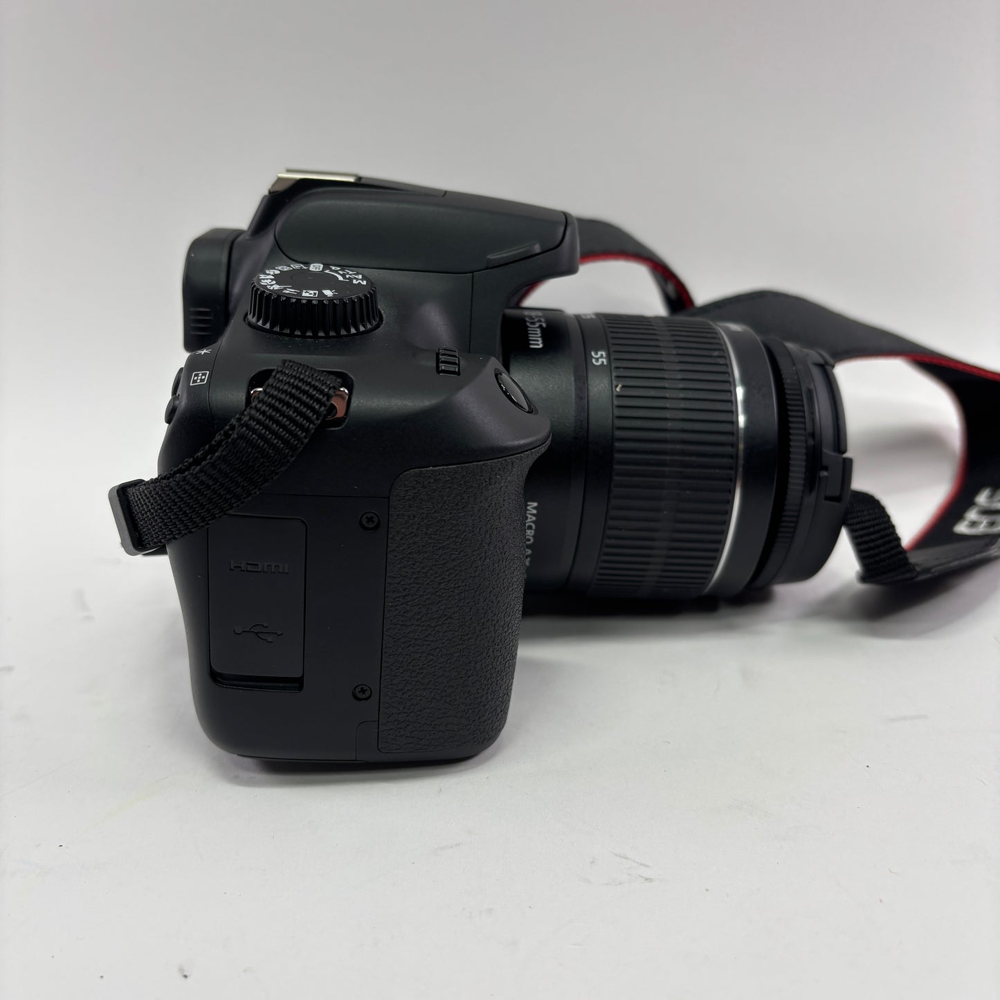 Canon EOS4000D 18.0MP Digital SLR DSLR Camera Kit w Accessories