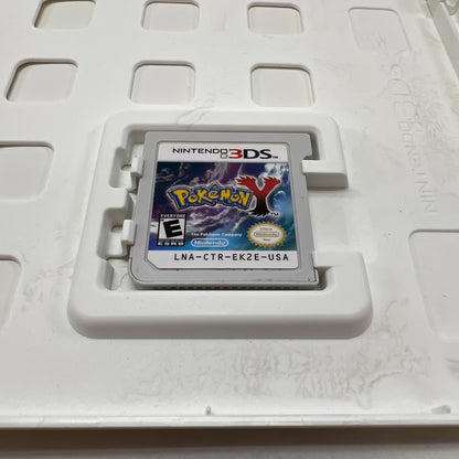 Pokemon Y (Nintendo 3DS, 2013)