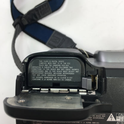 Sony FD83 Digital Still-Camera MVC-FD83 w Neck Strap