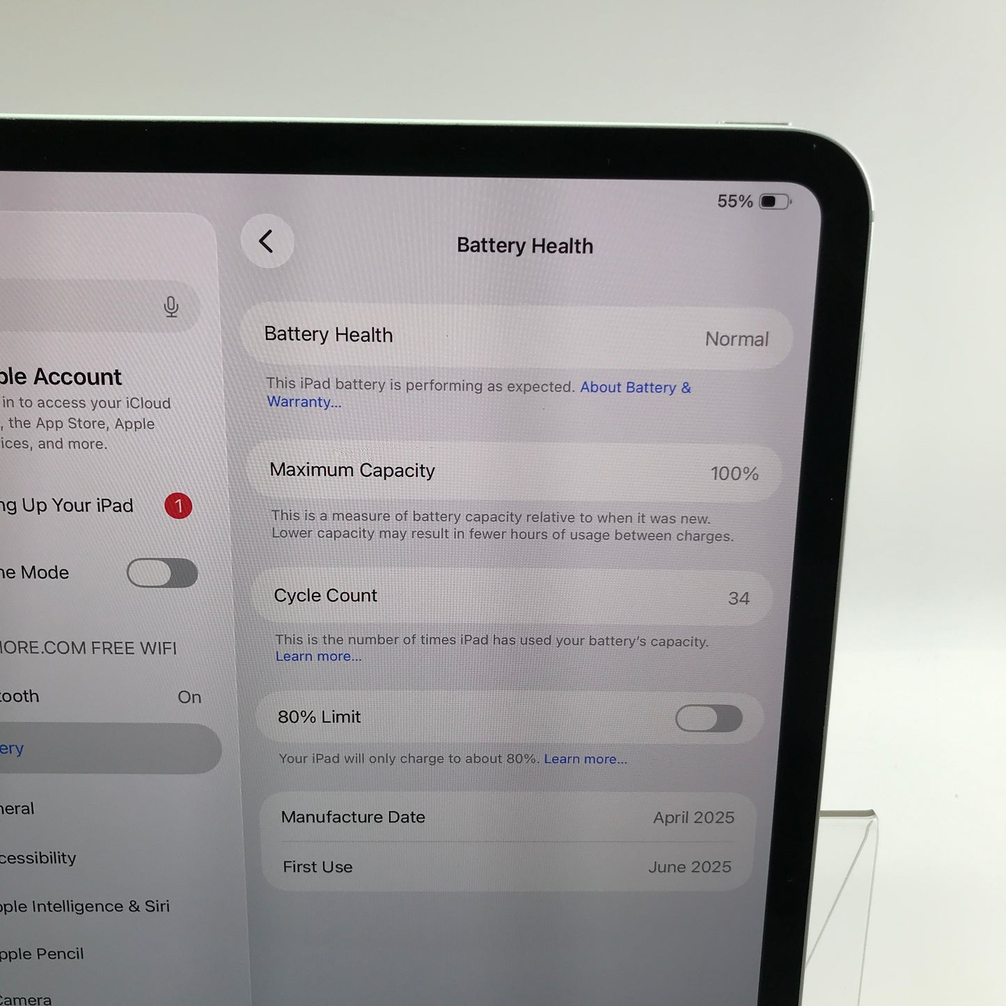 WiFi Only Apple iPad Pro 11" M4 256GB Silver MVV93LL/A w/ Original Box