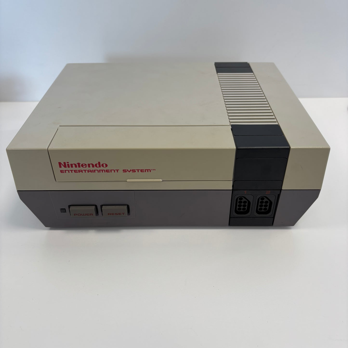 Nintendo Entertainment System NES Video Game Bundle NES-001 Tested Working