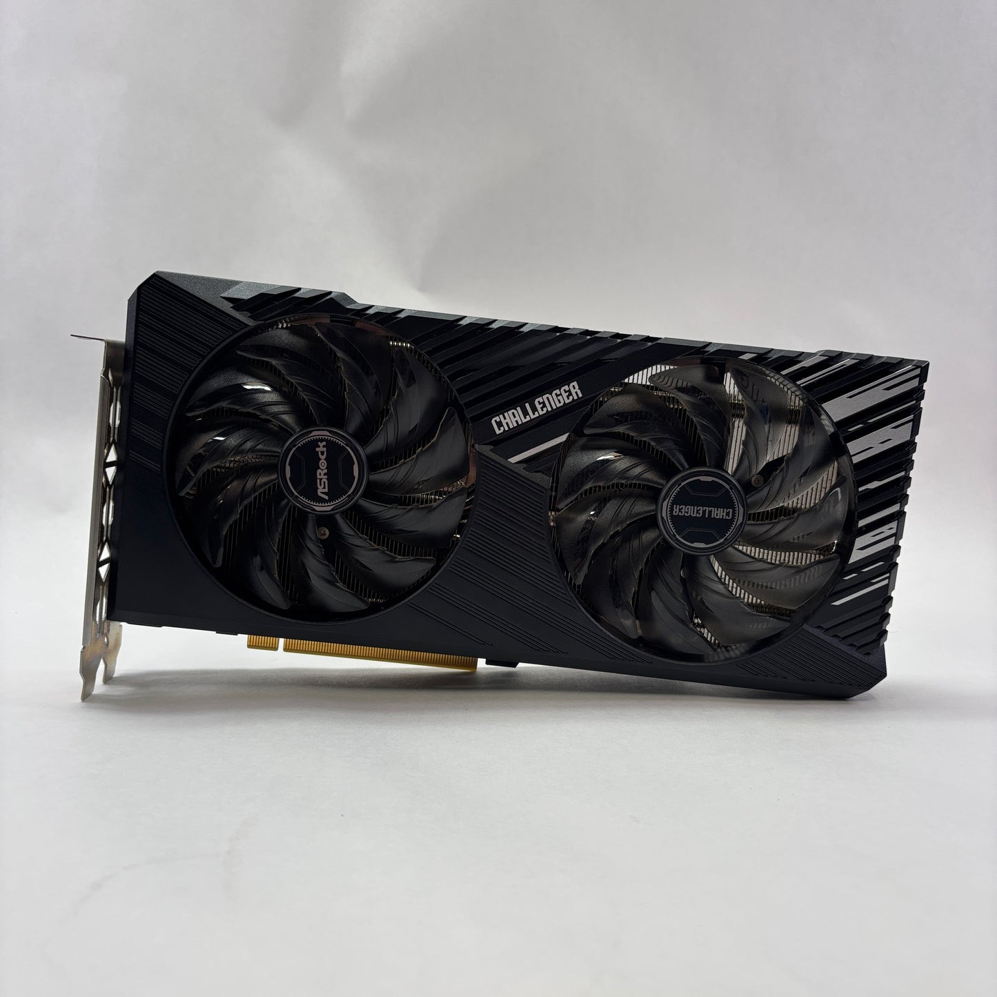 AsRock Radeon RX 7600 XT Challenger OC 16GB GDDR6 Graphics Card RX7600XT-CL-16GO