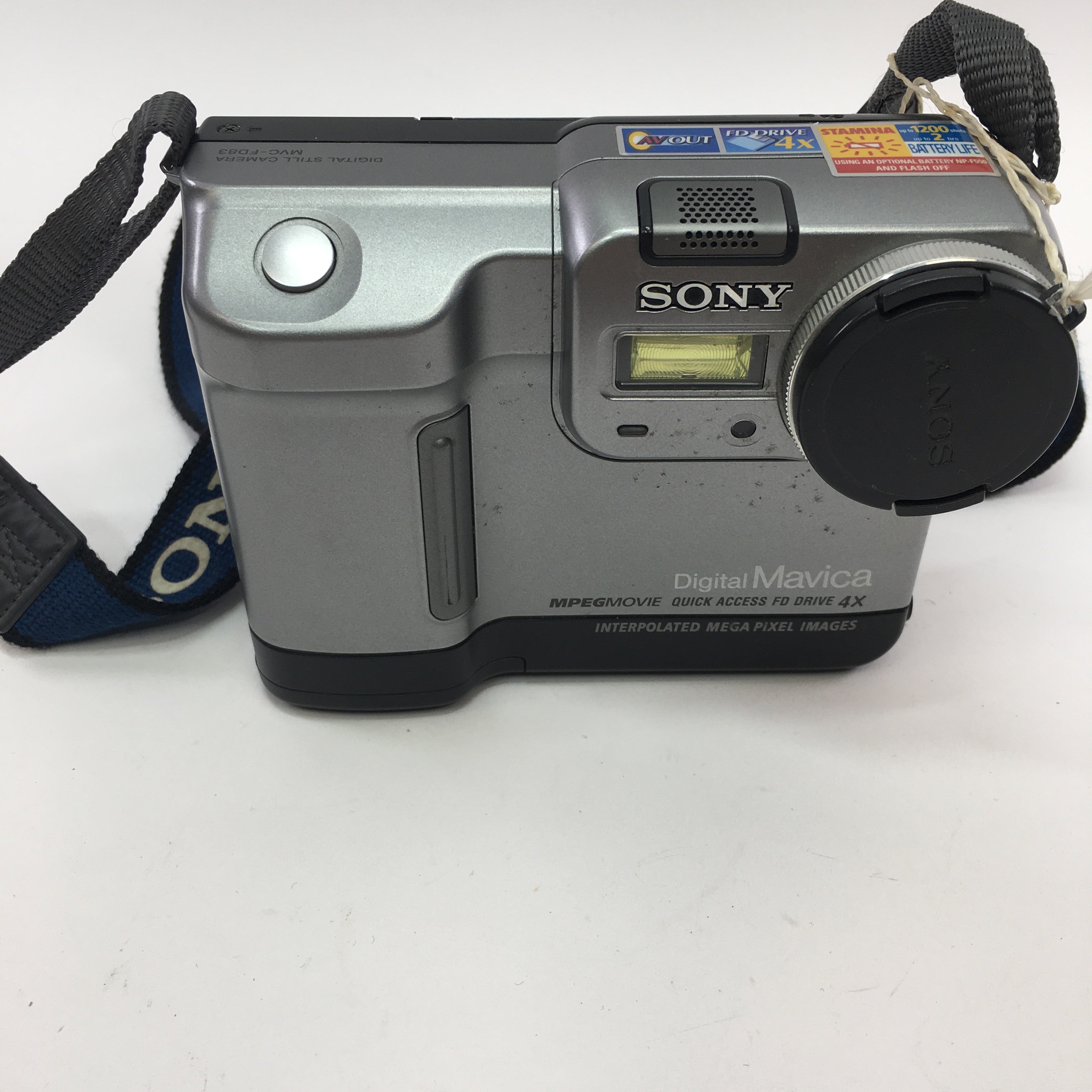 SONY アクションカメラ Sony FD83 Digital Still-Camera MVC-FD83 w Neck Strap – PayMore Gurnee