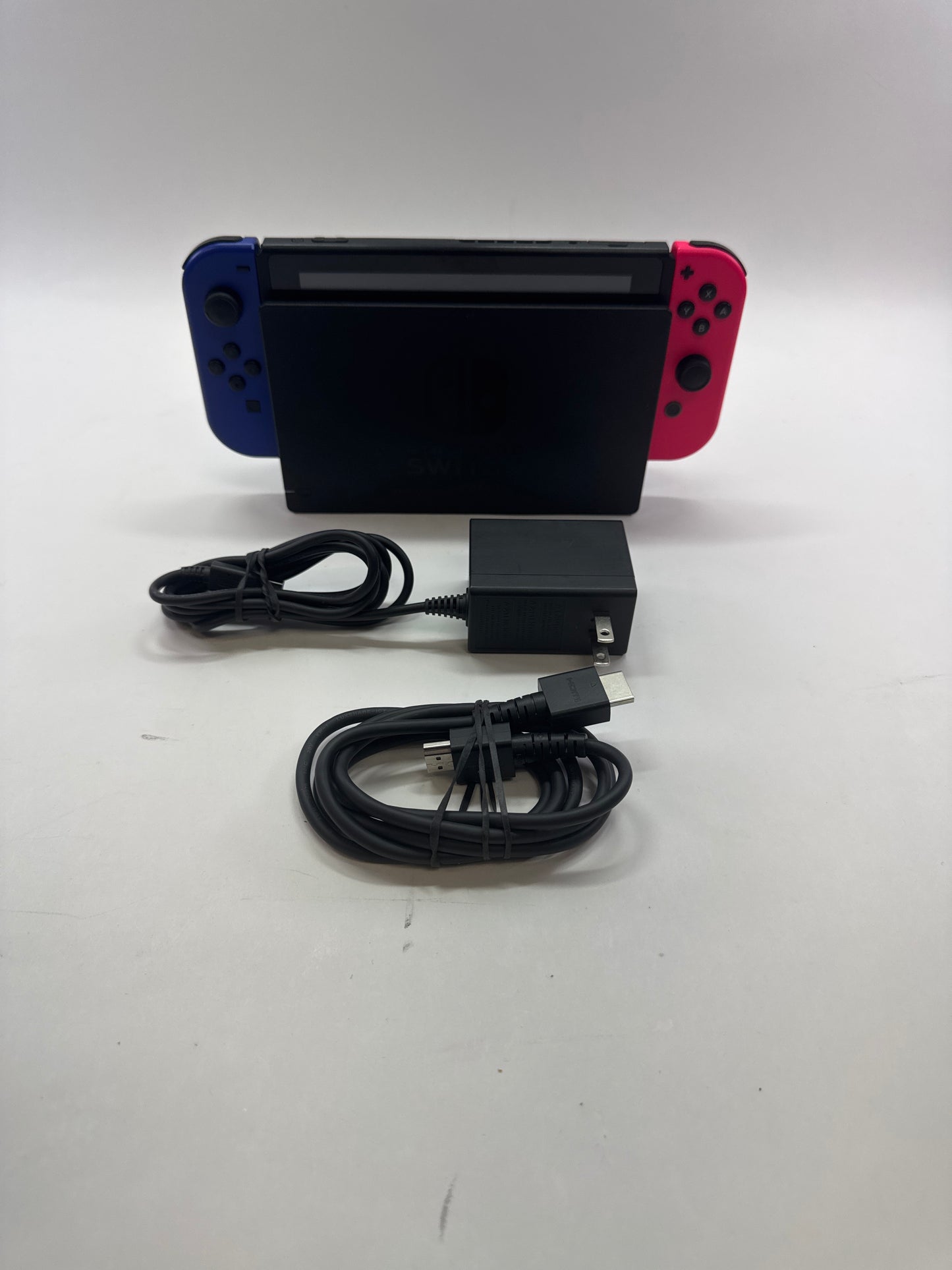 Nintendo Switch v2 Console Gaming System HAC-001(-01)  Black Bundle