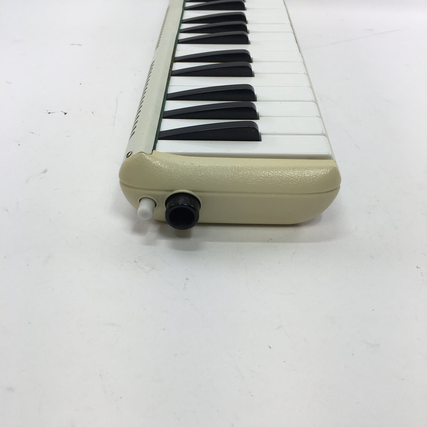 Tokai Pianica 34A Vintage Melodica, Tested and Working, w/ Hard Carry Case