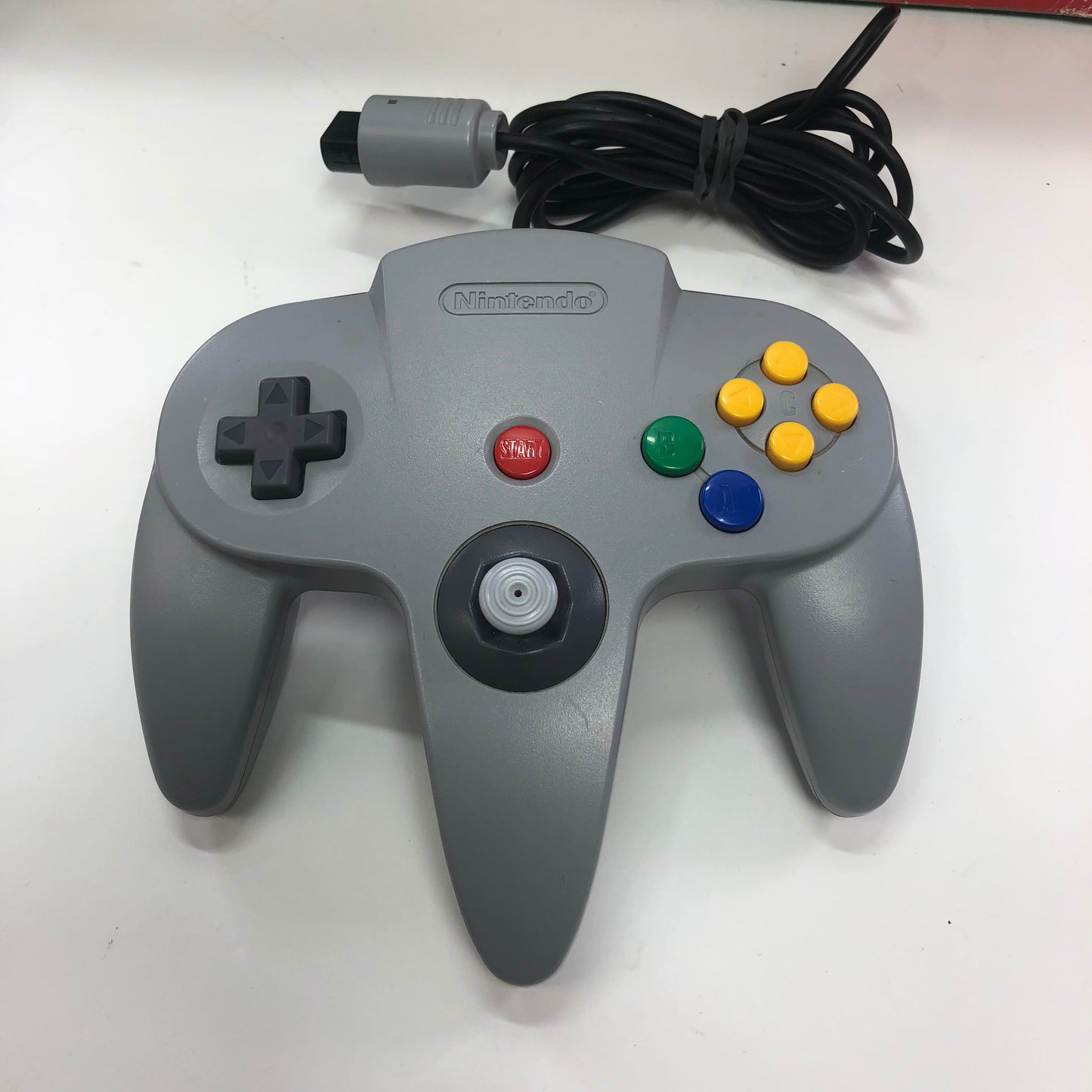Nintendo 64 N64 Video Game Console NUS-001 Black w/ Transfer Pak and 3 Games