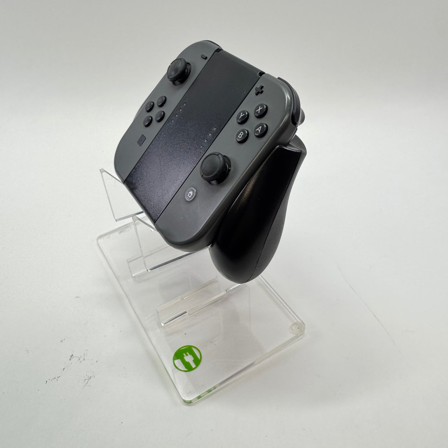 Nintendo Switch Joy-Cons Pair Controller HAC-015/HAC-016 Gray W/ Grip
