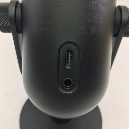 Razer Seiren v3 Chroma USB Microphone RZ-190506