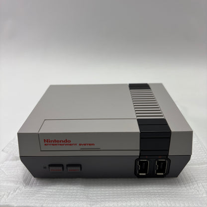 Nintendo Classic Mini Video Game Console CLV-001 Gray