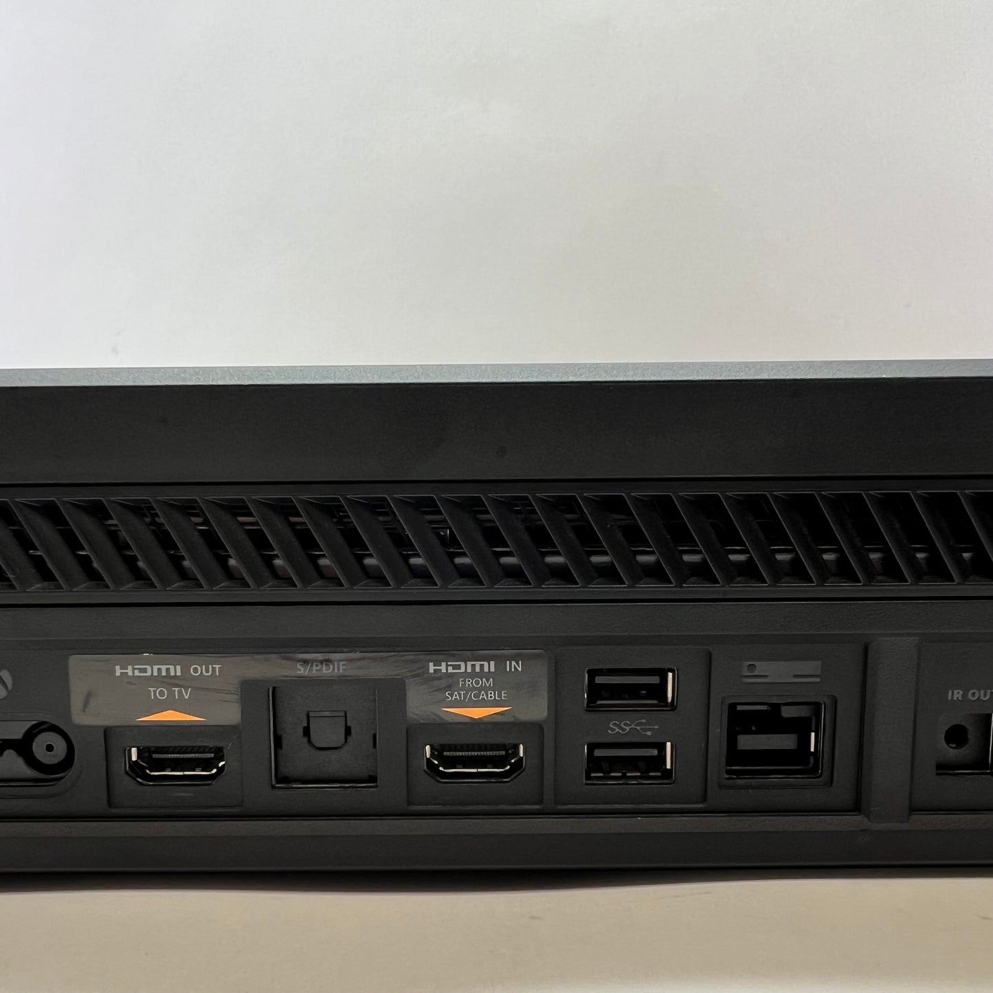 Microsoft Xbox One 500GB Console Gaming System Black 1540