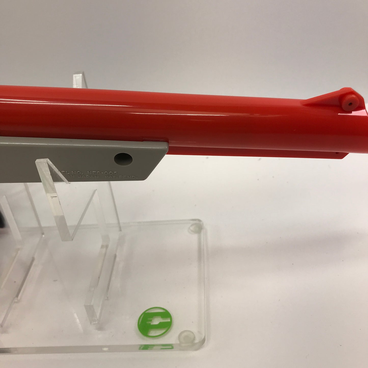 Nintendo NES Zapper Controller NES-005 Fire Orange Working w Duck Hunt