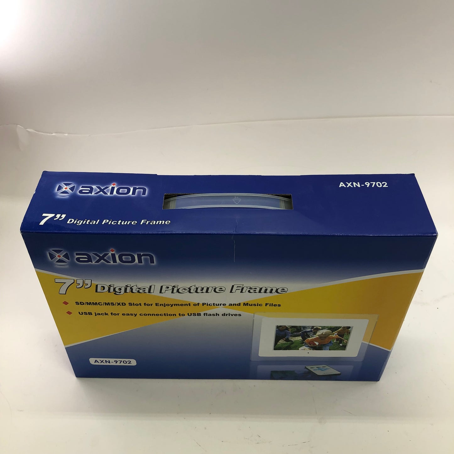 New Axion AXN-9702 7" Digital Picture Frame