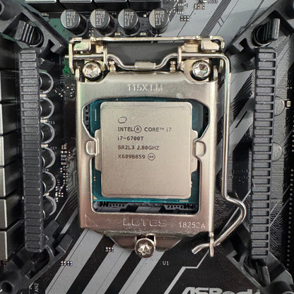 AsRock Z370 Killer SLI/ac LGA 1151 ATX Intel DDR4 Motherboard w/ Intel Core i7-6700T CPU