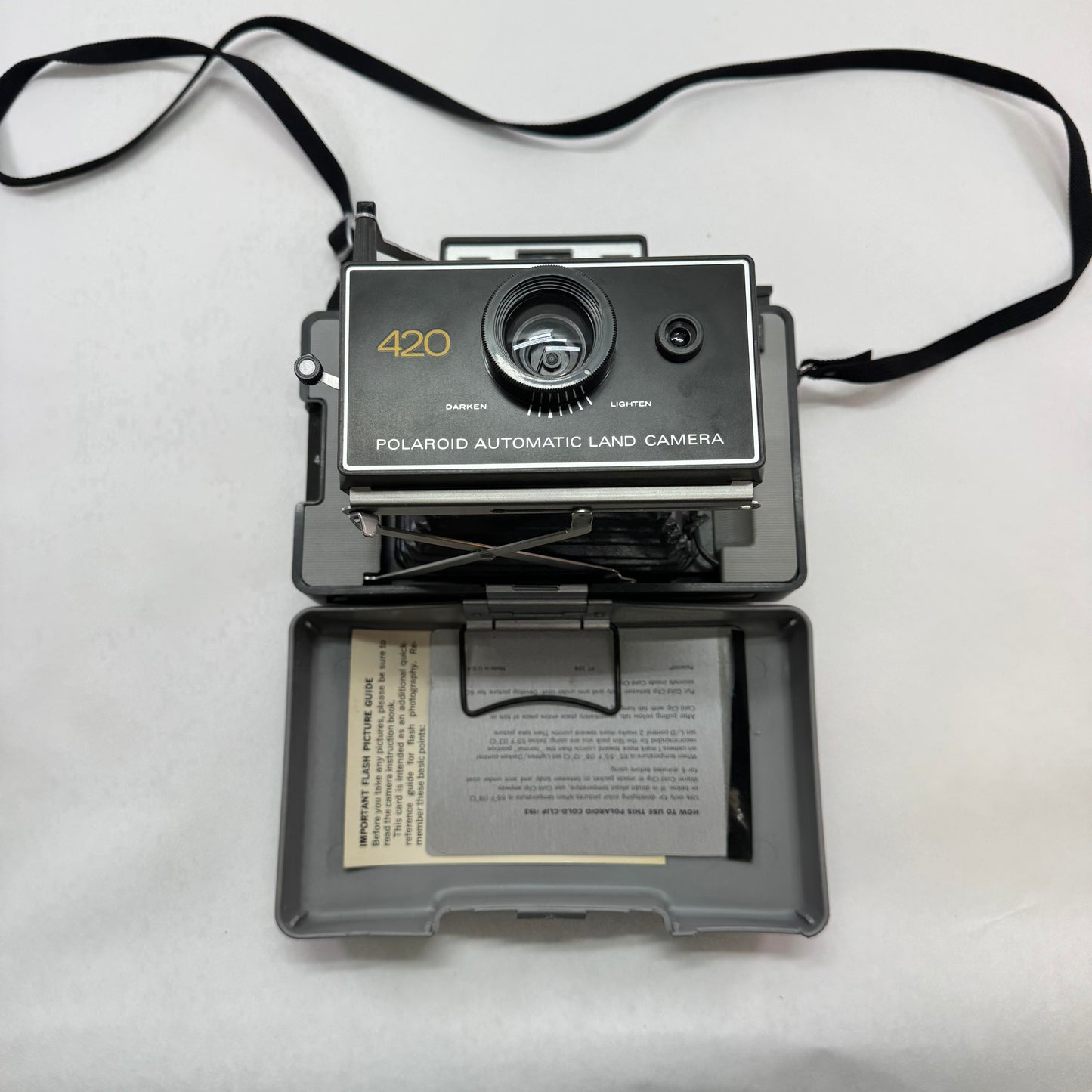 Vintage Polaroid Automatic 420 Land Camera