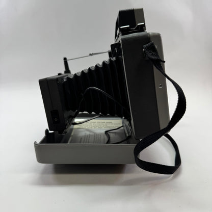 Vintage Polaroid Automatic 420 Land Camera