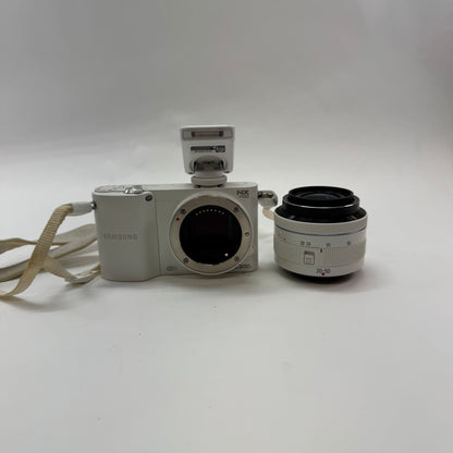Samsung NX1100 EV-N 20.3MP Mirrorless Digital Camera w/ Standard Zoom Lens