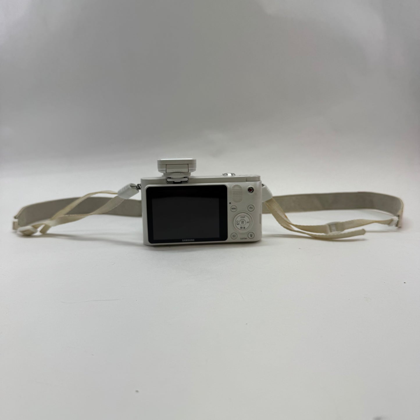 Samsung NX1100 EV-N 20.3MP Mirrorless Digital Camera w/ Standard Zoom Lens