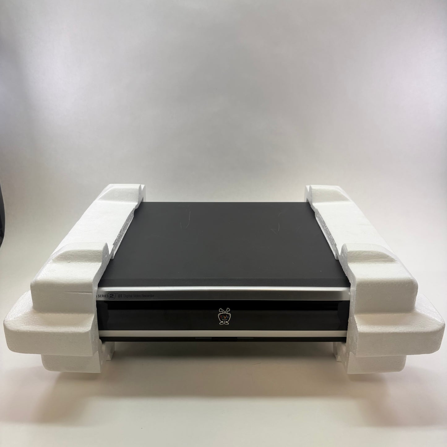 TiVo Series 2 DT TCD649080 80GB Dual Tuner Digital Video Recorder DVR