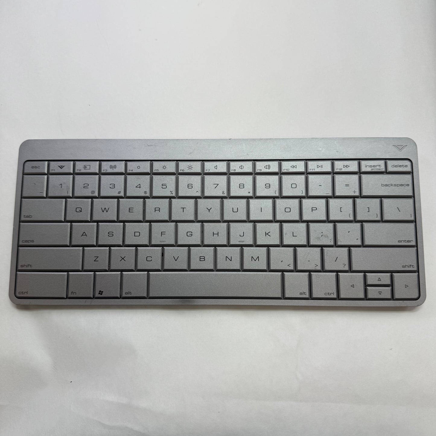 Vizio KBRF6711 Keyboard TPRFGB11 Touchpad TSMG-IR01 Remote & Subwoofer Power Hub