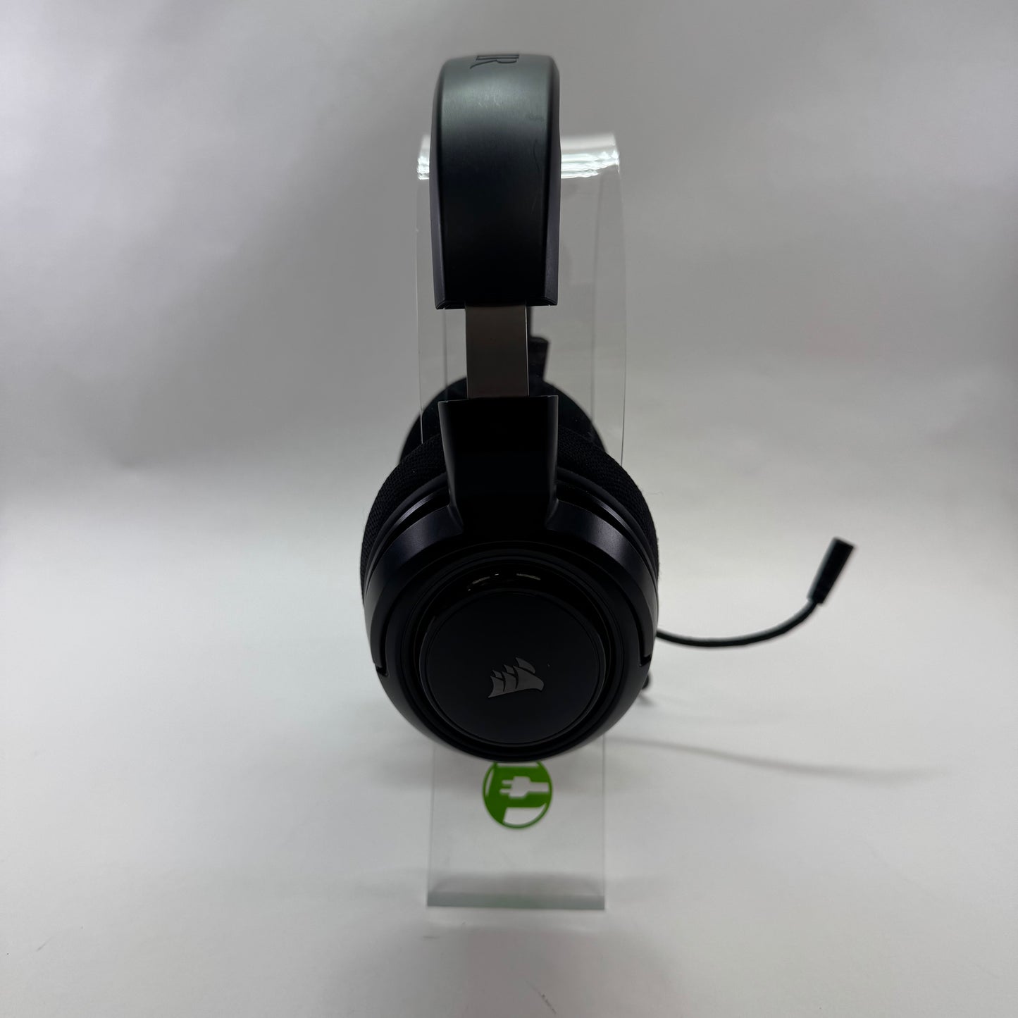 Corsair HS35 Wired Over-Ear Gaming Headset Black CA-9011205-AP
