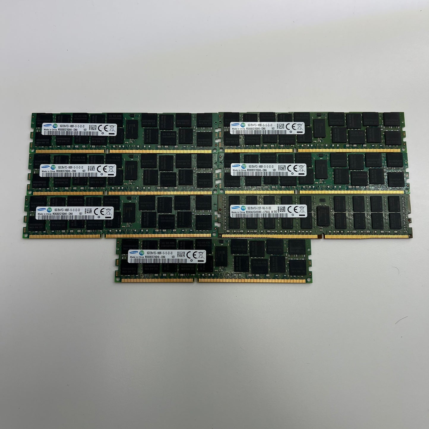 Lot of 7 Samsung 16GB (1x16GB) RAM DDR3 1600MHz M393B2G70QH0