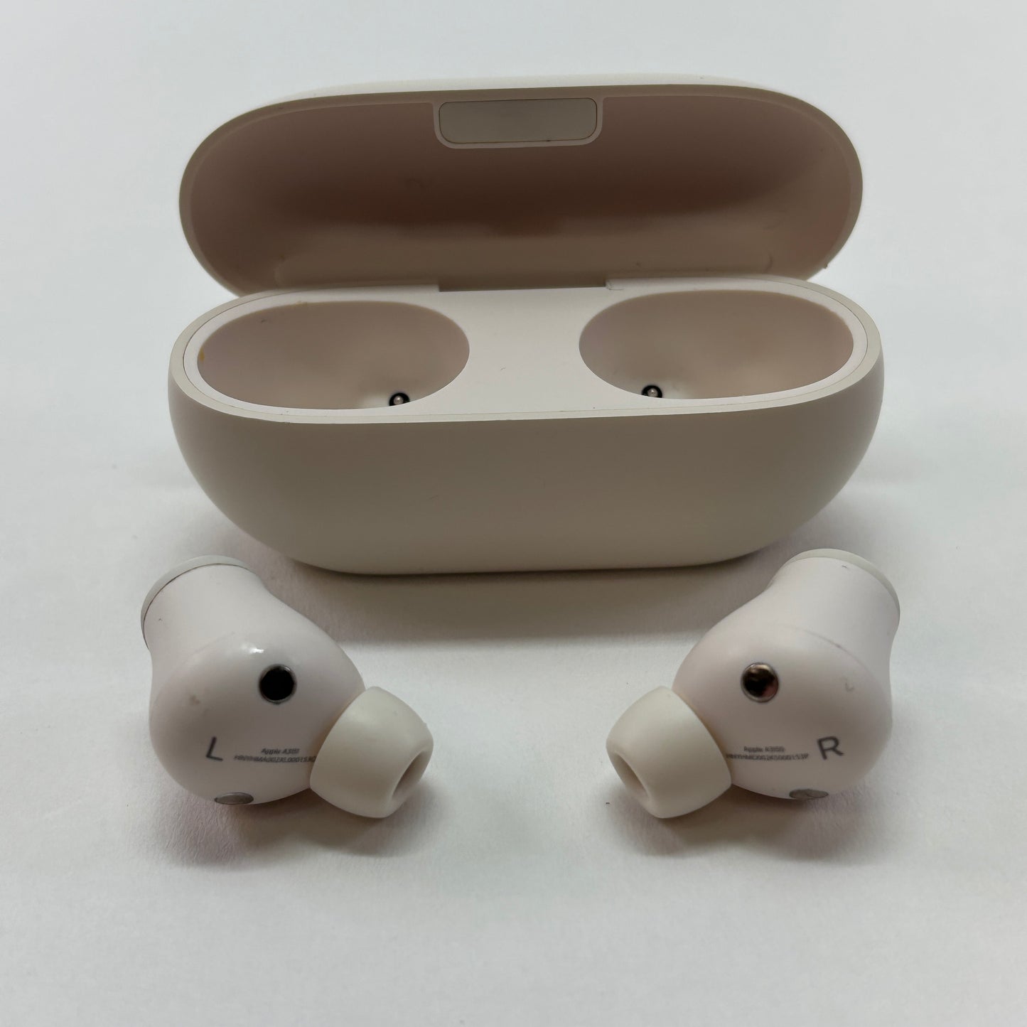 Beats Studio Buds Wireless Earbuds  Ivory MFN44LL/A