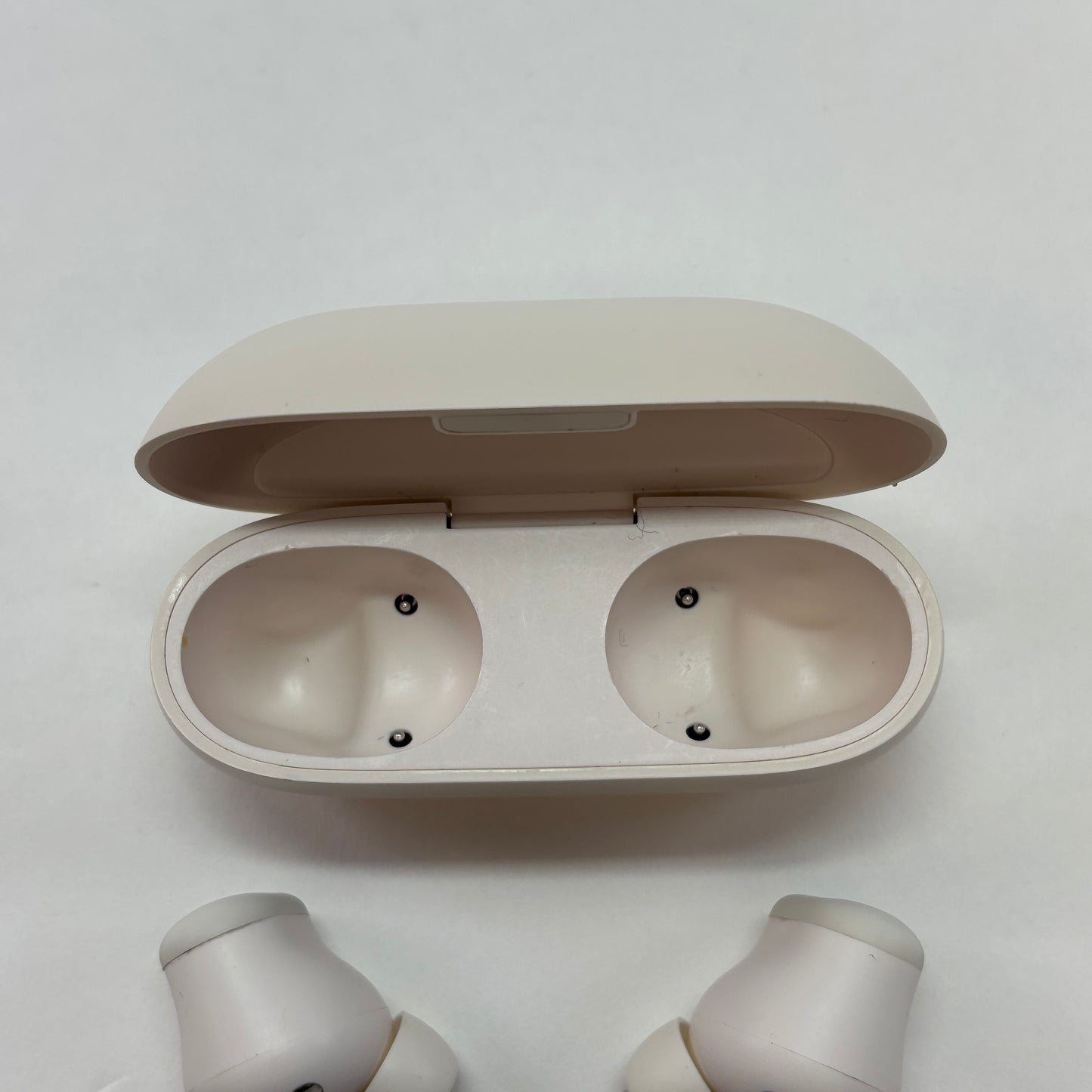 Beats Studio Buds Wireless Earbuds  Ivory MFN44LL/A